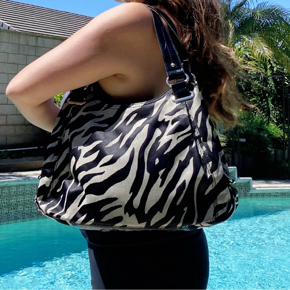 Anne Klein Handbag Zebra Print Medium Shoulder Bag Purse Black  Barely Used